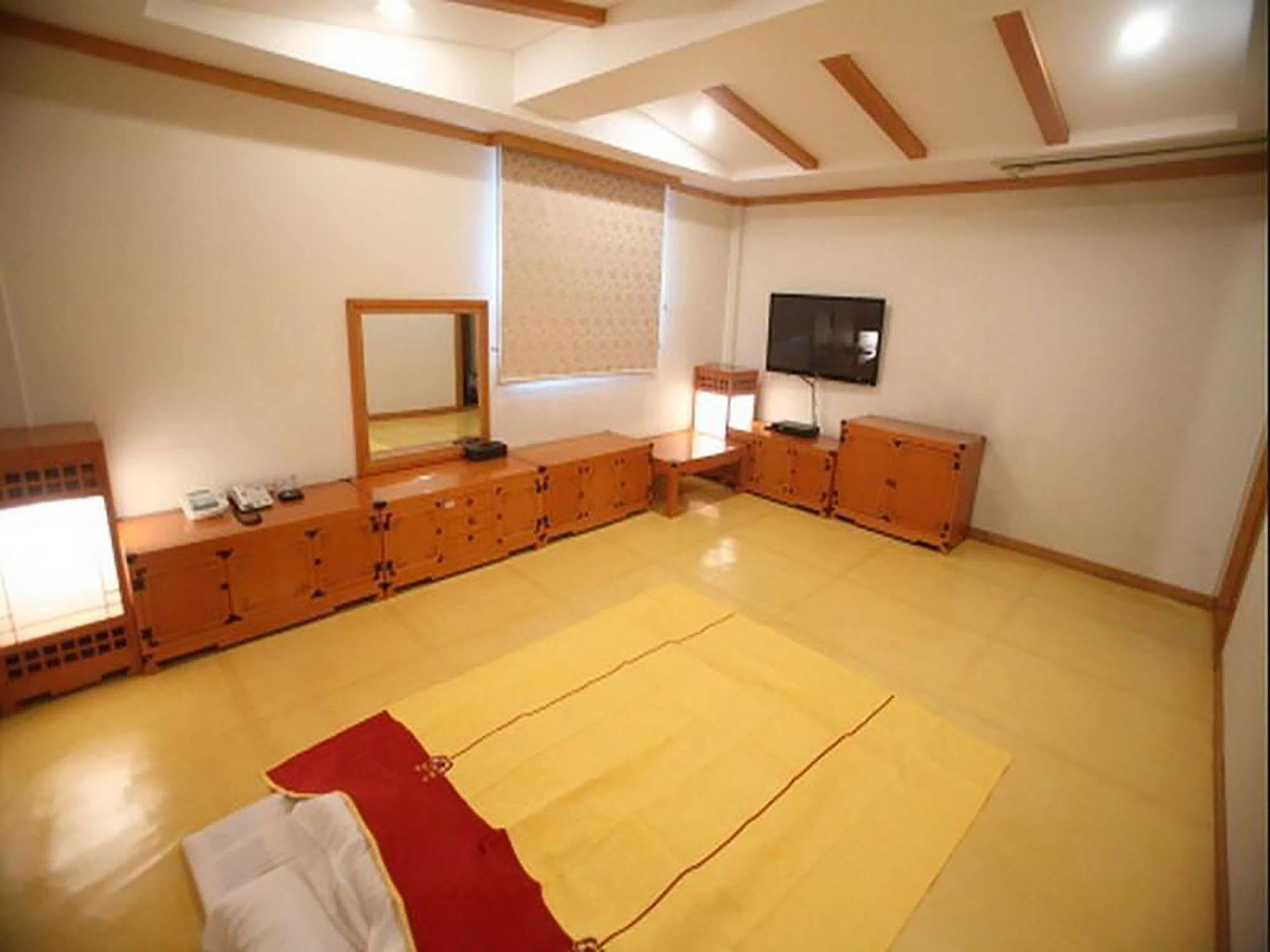 Suncheon Royal Tourist Hotel Kültér fotó